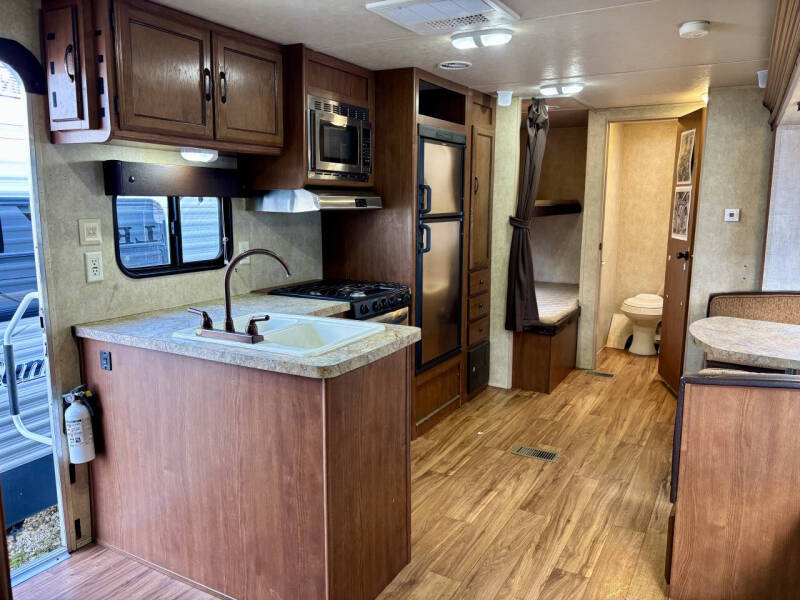 2014 Forest River Salem 27DBUD