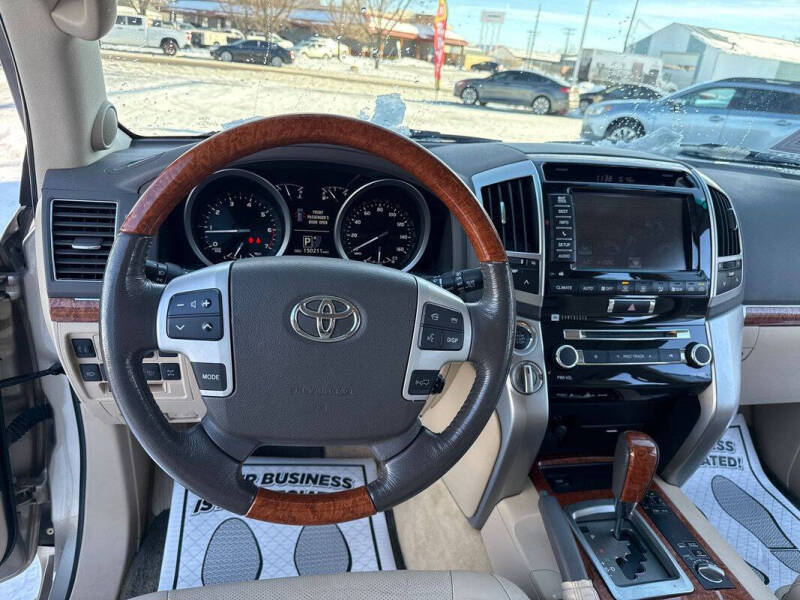 2014 Toyota Land Cruiser