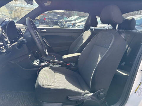 2014 Volkswagen Beetle 1.8T Entry PZEV