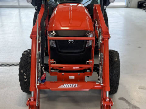 2026 Kioti CK3520SEHCB