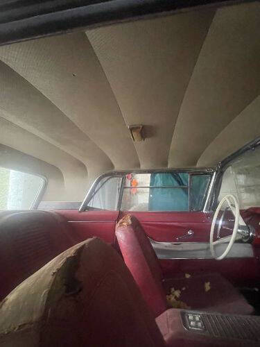 1959 Ford Thunderbird