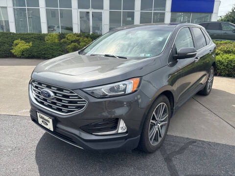 2019 Ford Edge Titanium