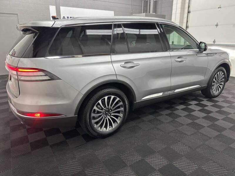 2024 Lincoln Aviator Premiere