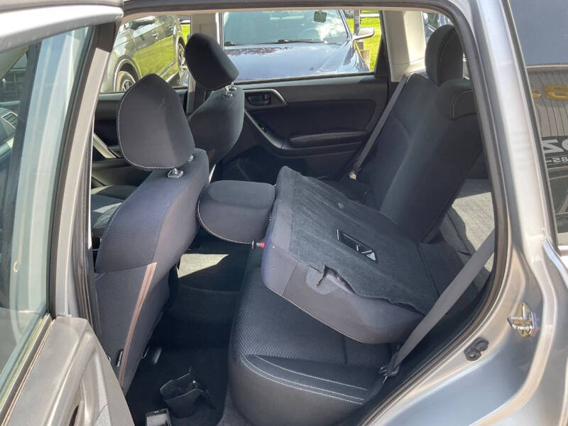 2017 Subaru Forester 2.5i