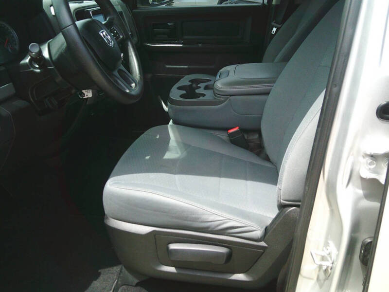 2017 RAM 1500 Express