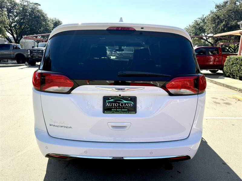 2020 Chrysler Pacifica Touring L