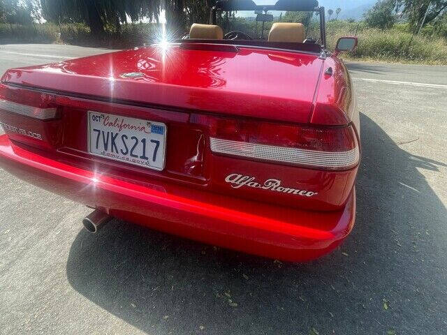 1991 Alfa Romeo Spider Veloce