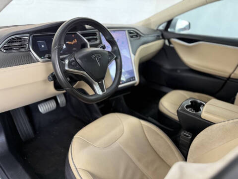 2012 Tesla Model S Performance