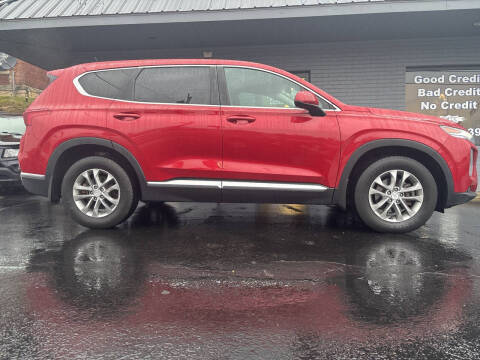 2020 Hyundai Santa Fe for sale at Auto Credit Connection LLC in Uniontown PA