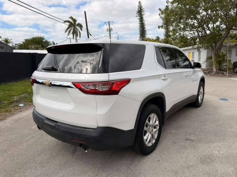 2021 Chevrolet Traverse LS