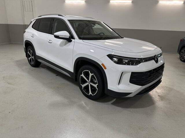 2026 Volkswagen Tiguan SE 4Motion