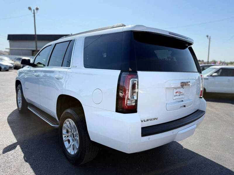 2016 GMC Yukon SLE