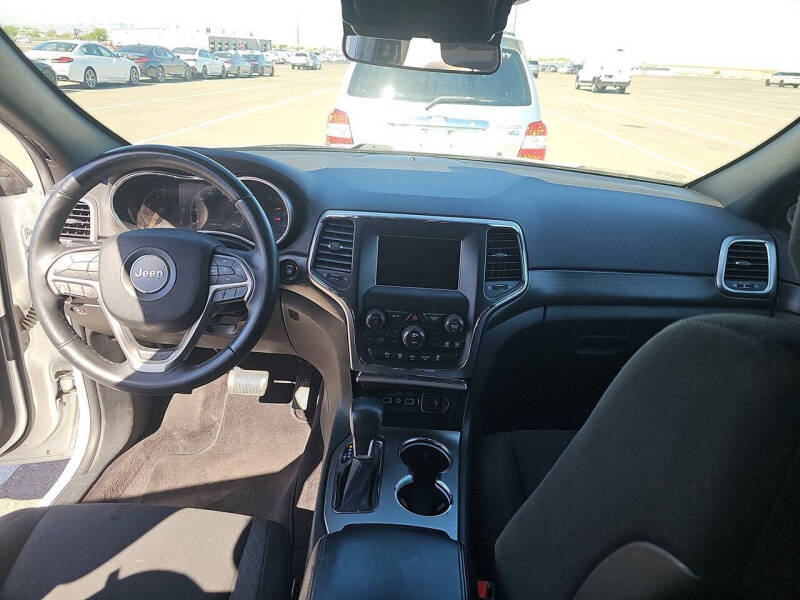 2018 Jeep Grand Cherokee Laredo