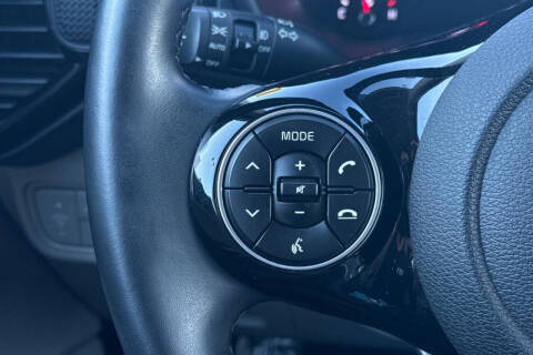 2022 Kia Soul EX