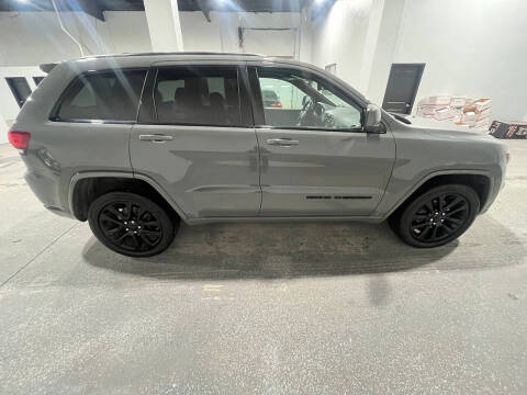 2019 Jeep Grand Cherokee Altitude