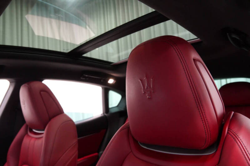 2017 Maserati Levante