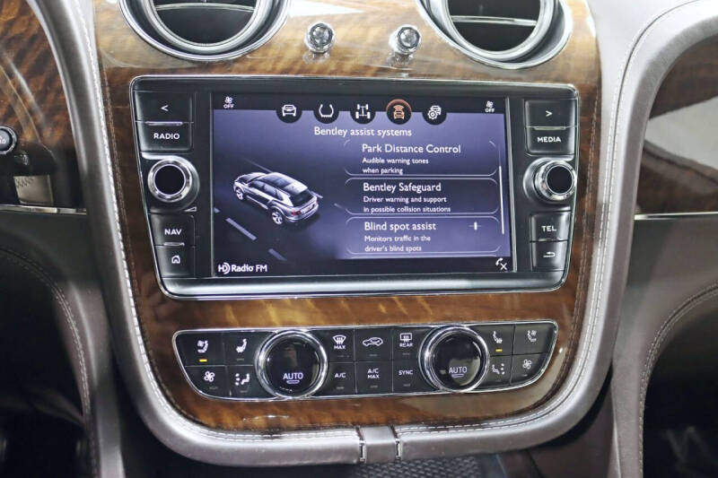 2018 Bentley Bentayga W12 Signature Edition