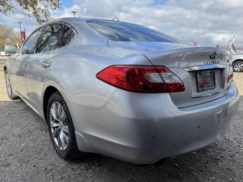 2013 Infiniti M37