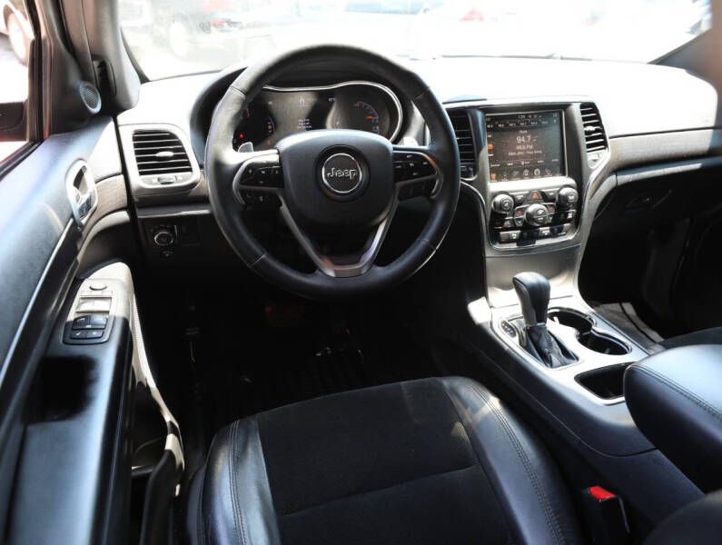 2017 Jeep Grand Cherokee Altitude