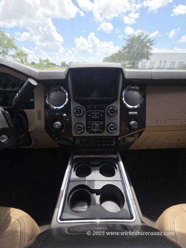 2015 Ford F-350 Super Duty Lariat