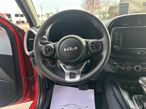2022 Kia Soul LX