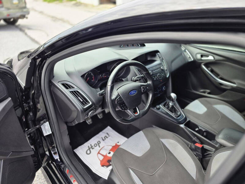 2018 Ford Focus ST