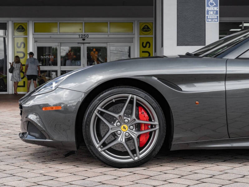 2015 Ferrari California T