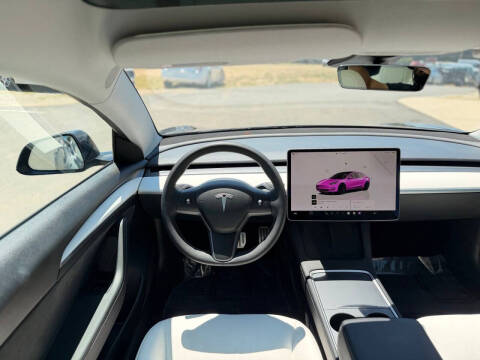 2023 Tesla Model 3 Performance