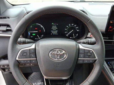 2023 Toyota Sienna XSE 7-Passenger