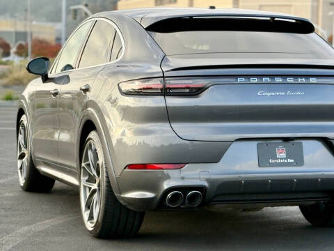 2020 Porsche Cayenne Turbo Coupe