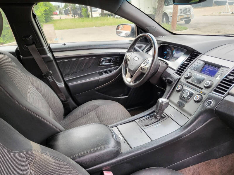 2013 Ford Taurus SEL