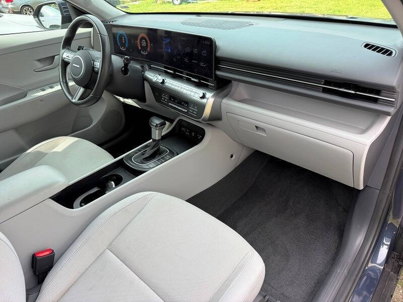 2025 Hyundai Kona SEL