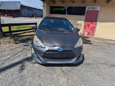 2016 Toyota Prius c Four