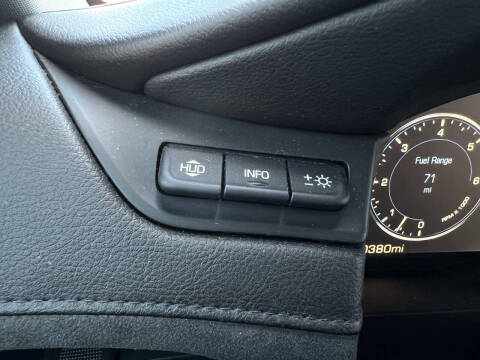 2015 Cadillac Escalade Luxury