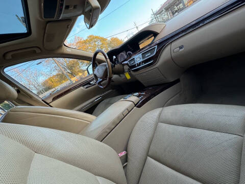 2010 Mercedes-Benz S-Class S 550