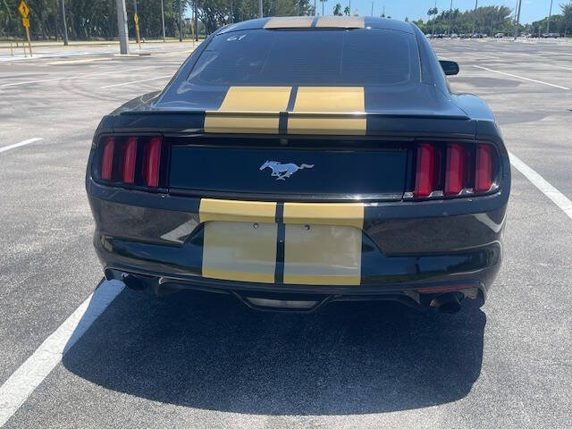 2017 Ford Mustang EcoBoost