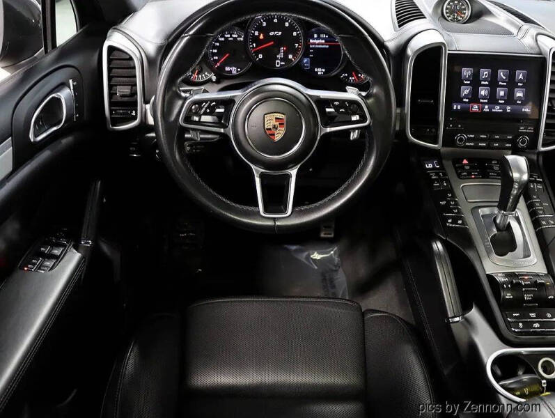 2018 Porsche Cayenne GTS