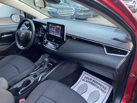 2020 Toyota Corolla LE