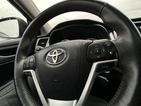 2016 Toyota Highlander Limited Platinum