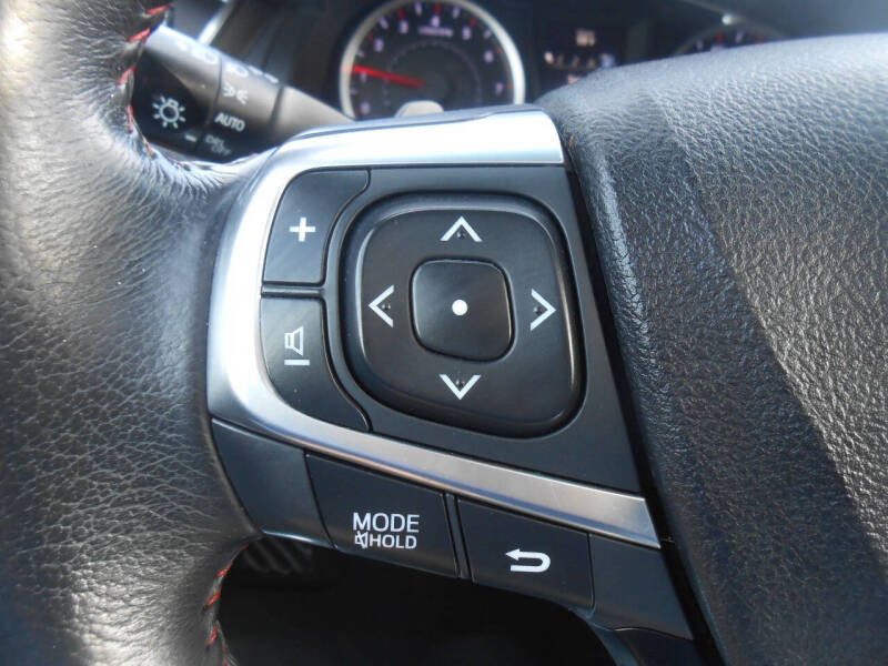 2017 Toyota Camry SE