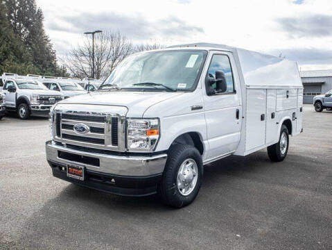 2025 Ford E-Series