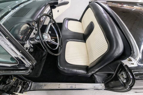 1956 Ford Thunderbird