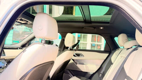 2019 Land Rover Range Rover Velar P340 R-Dynamic SE