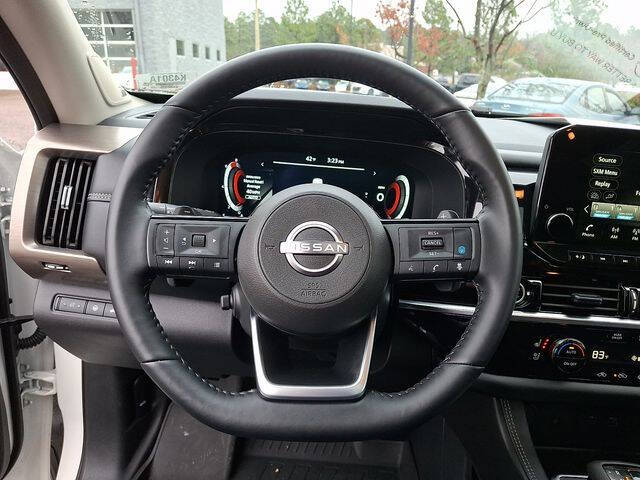 2024 Nissan Pathfinder Platinum