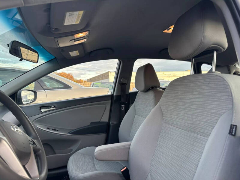 2015 Hyundai Accent GS