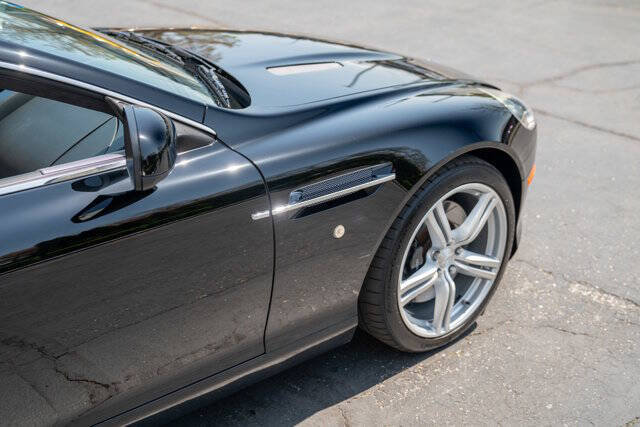 2010 Aston Martin DB9 16