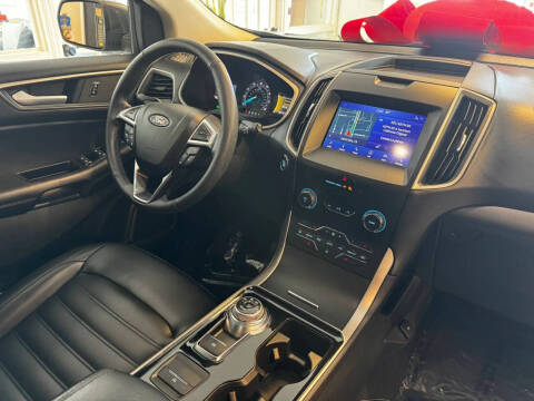 2020 Ford Edge