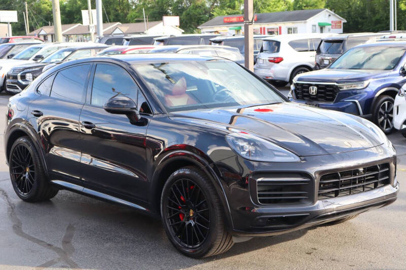2021 Porsche Cayenne GTS Coupe
