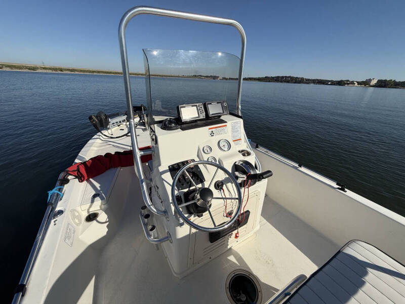 2015 Mako 19 CPX