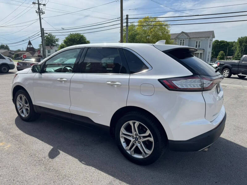 2018 Ford Edge Titanium
